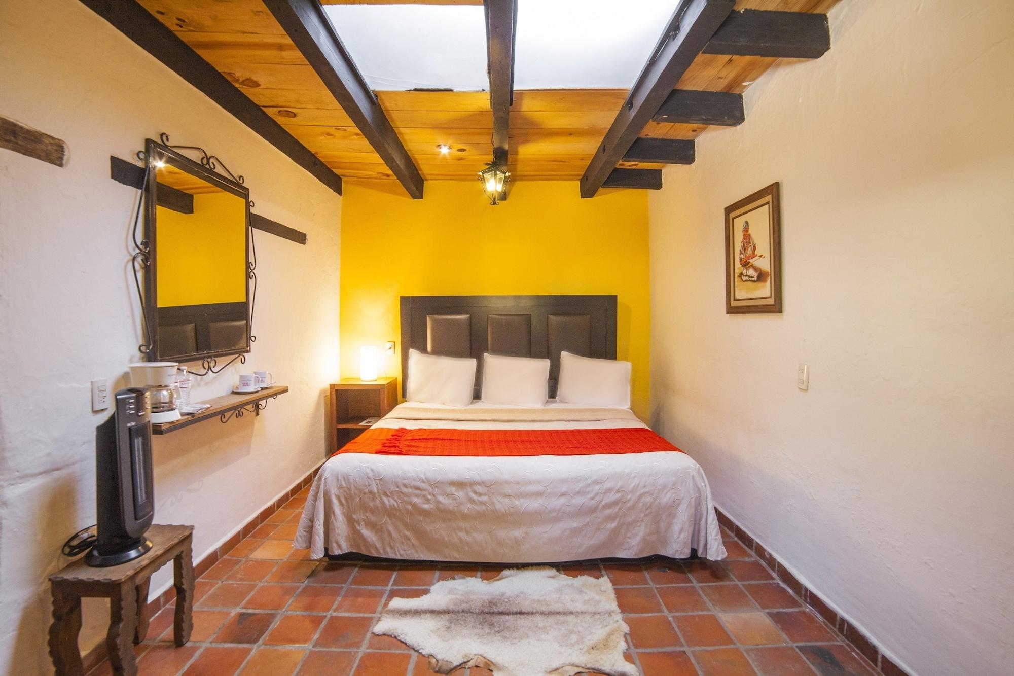 Hotel Adobe Y Teja San Cristóbal de Las Casas المظهر الخارجي الصورة