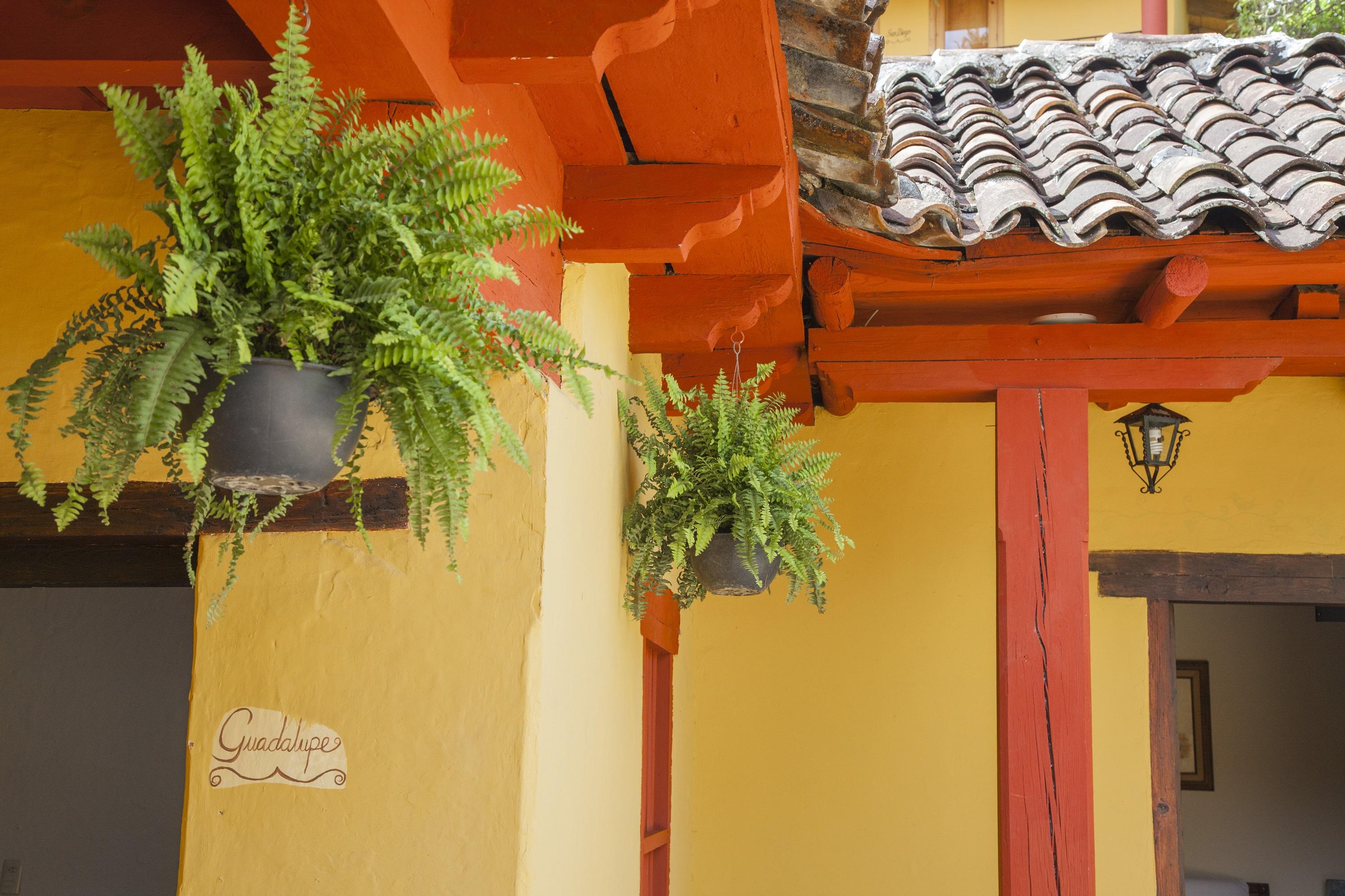 Hotel Adobe Y Teja San Cristóbal de Las Casas المظهر الخارجي الصورة