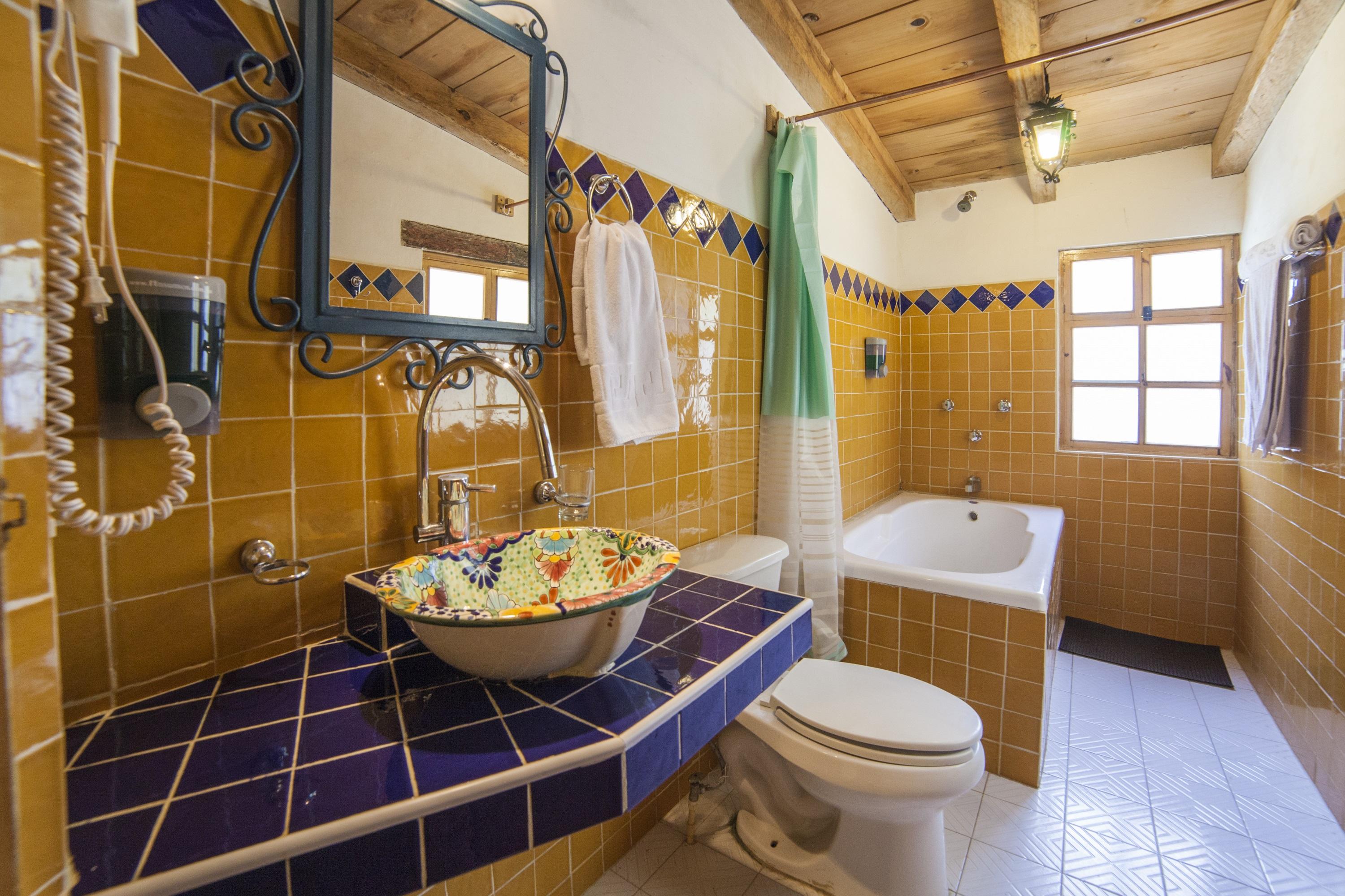 Hotel Adobe Y Teja San Cristóbal de Las Casas المظهر الخارجي الصورة