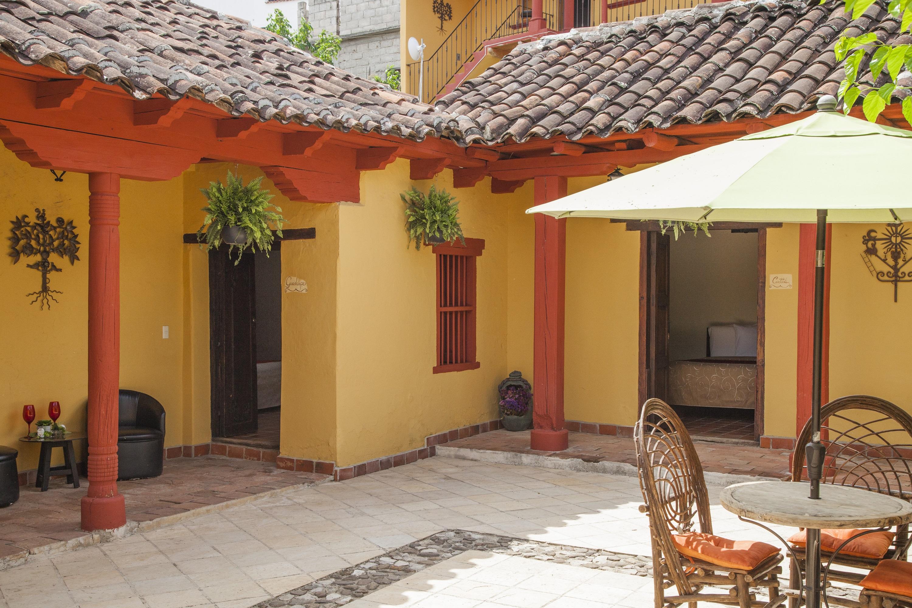 Hotel Adobe Y Teja San Cristóbal de Las Casas المظهر الخارجي الصورة
