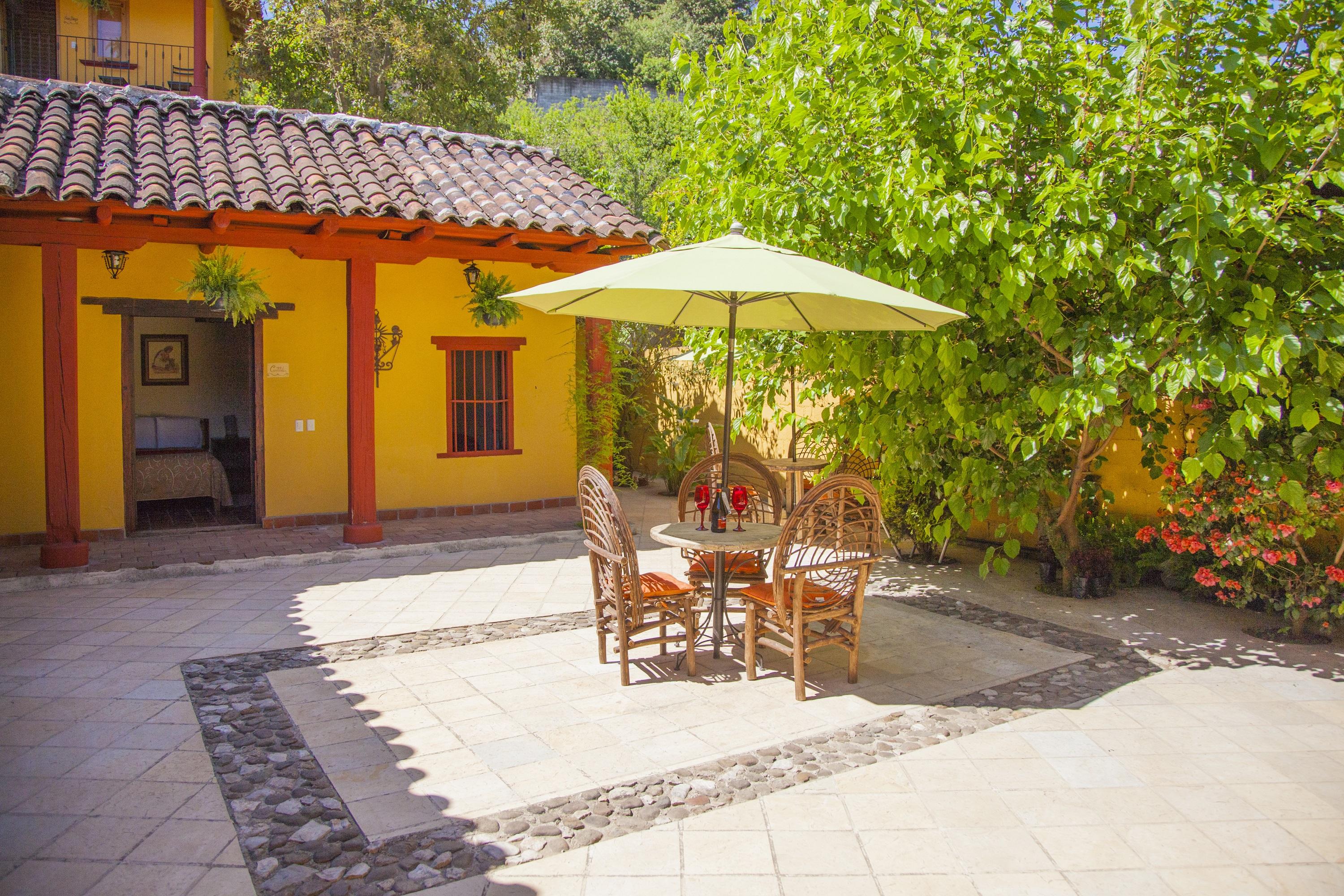 Hotel Adobe Y Teja San Cristóbal de Las Casas المظهر الخارجي الصورة