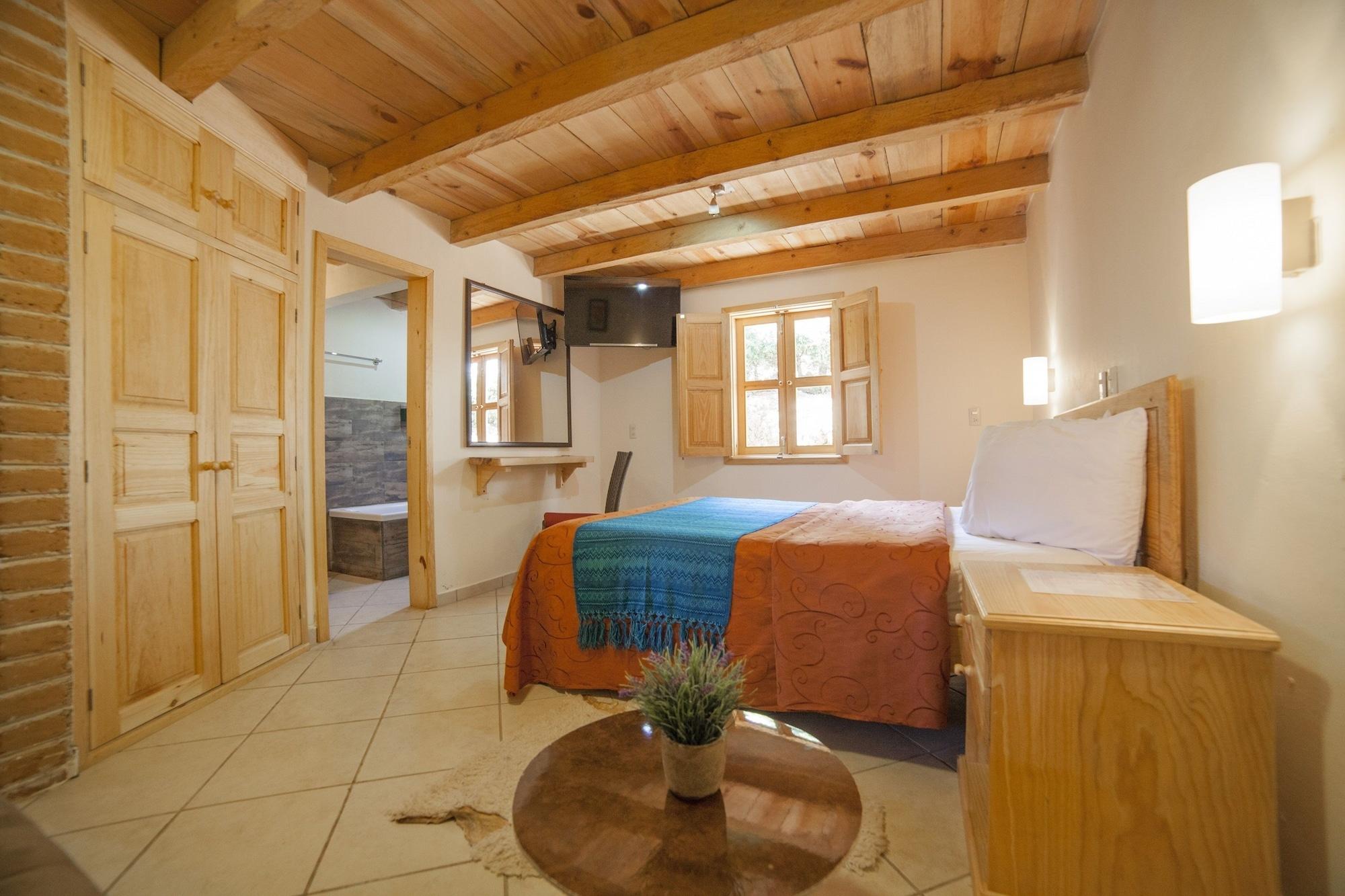 Hotel Adobe Y Teja San Cristóbal de Las Casas المظهر الخارجي الصورة